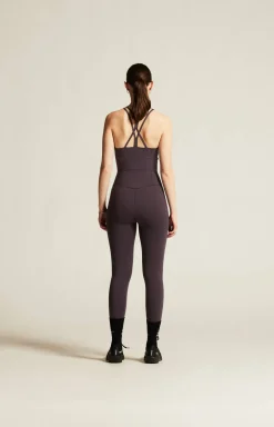 Collective Cropped Singlet W