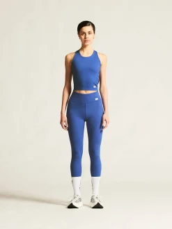 Collective Cropped Singlet W
