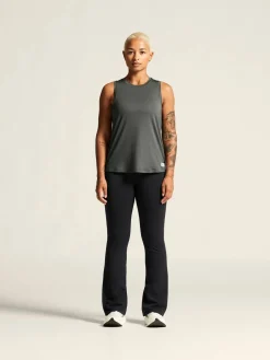 Collective Singlet W