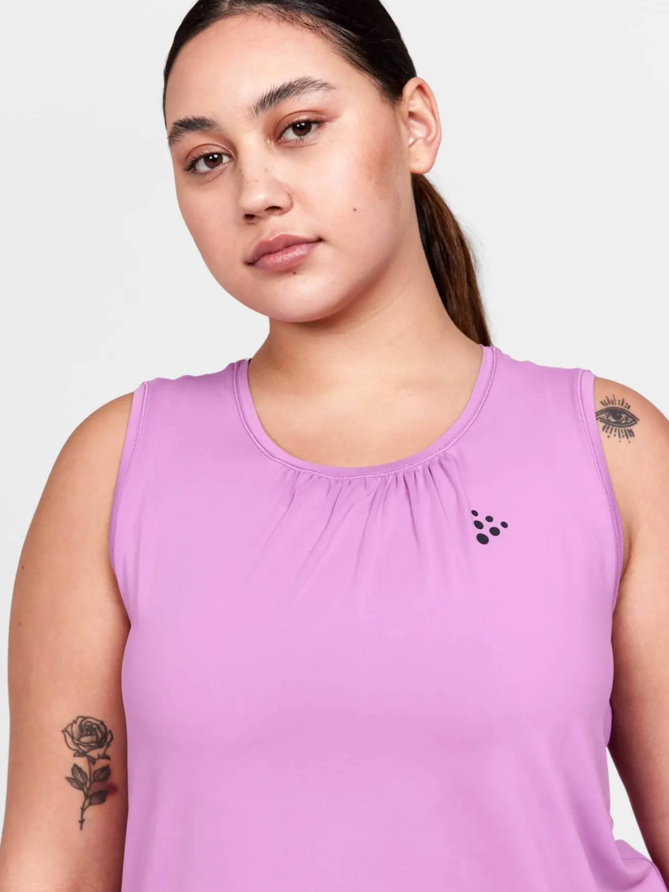 Core Essence Plus Tank W
