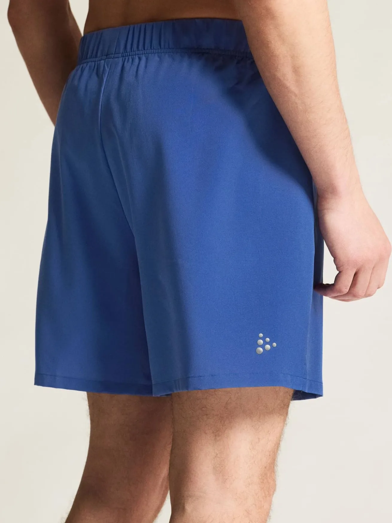 CORE Essence Shorts 2 M