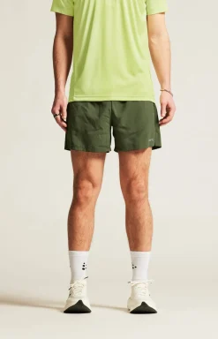 CORE Essence Shorts 2 M