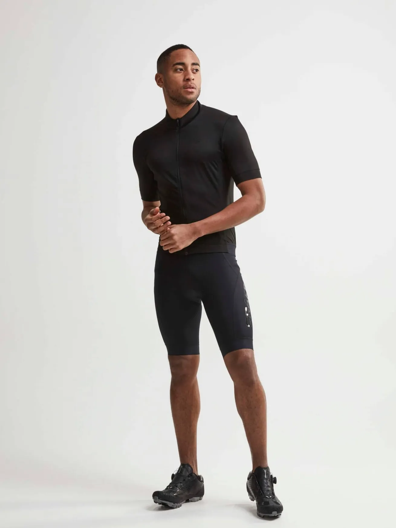 CORE Essence Shorts M