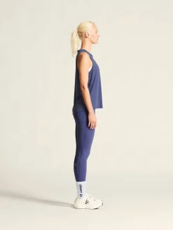 CORE Essence Singlet 2 W