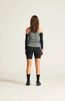CORE Essence Singlet 2 W