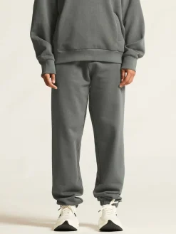Frequent Sweatpants W